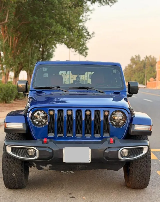 جيب رانجلر 2019 للبيع في جدة — ممشى 90,000 كم