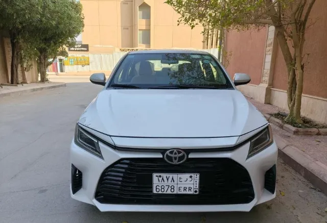 تويوتا · يارس 2023 للبيع في الرياض — ممشى 45,000 كم