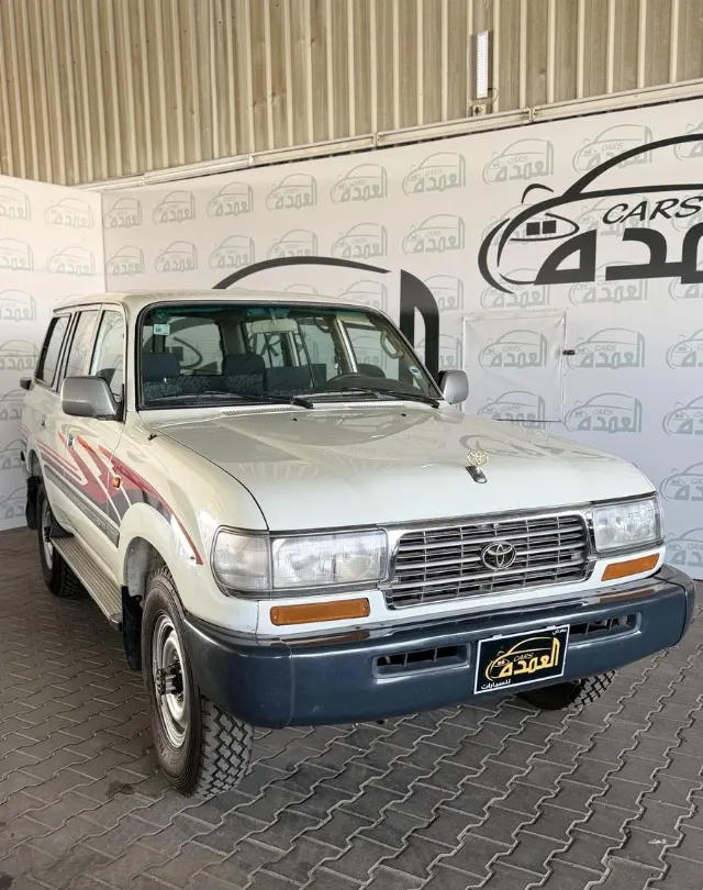 تويوتا · لاندكروزر 1997 للبيع في الطائف — ممشى 571,000 كم