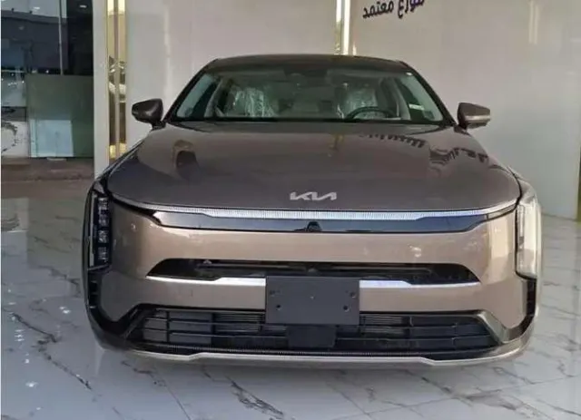 كيا · كي 8 2026 للبيع في جدة — ممشى 12 كم