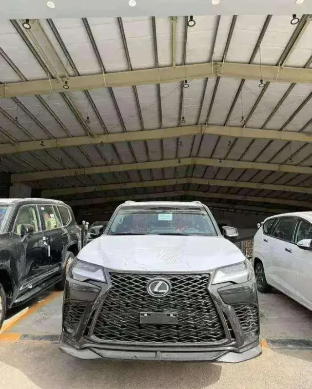 لكزس · ال اكس 600 2026 للبيع في الرياض — ممشى 360 كم