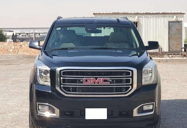 جمس يوكن 2016 للبيع في الرياض — ممشى 303,000 كم