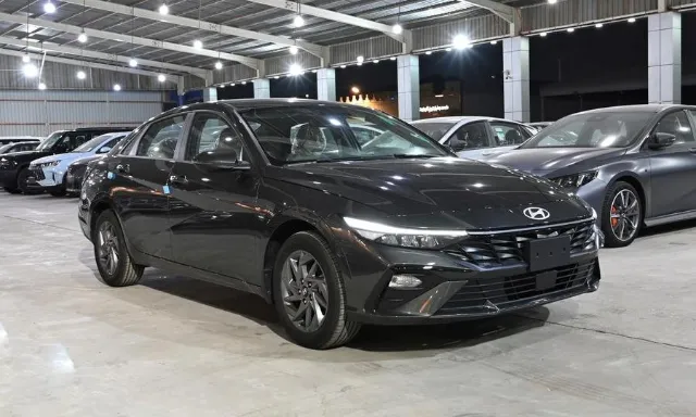 هيونداي · النترا 2026 للبيع في الدمام — ممشى 0 كم