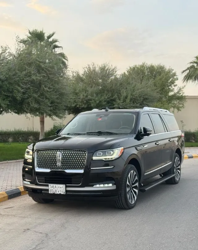 لينكولن نافيجيتور 2022 للبيع في الرياض — ممشى 160,000 كم