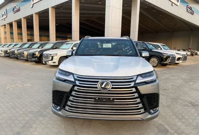 لكزس · ال اكس 600 2026 للبيع في الرياض