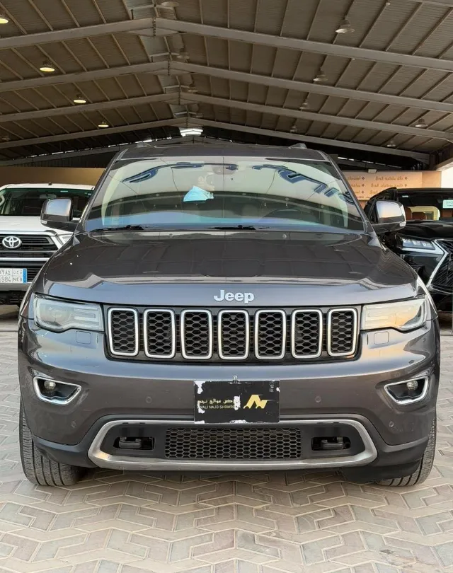 جيب · شيروكي 2019 للبيع في الرياض — ممشى 254,000 كم