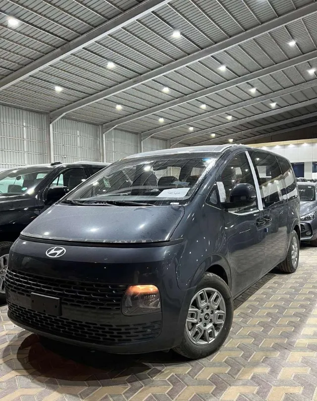 هيونداي ستيريا 2025 للبيع في الرياض