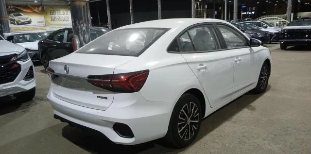ام جي 5 STANDARD 2025 للبيع في أبها