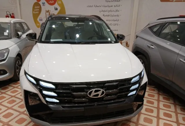 هيونداي · توسان 2025 للبيع في الرياض — ممشى 4 كم