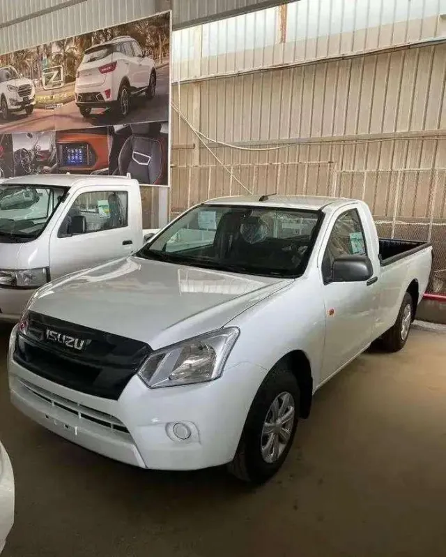 ايسوزو · دي ماكس STANDARD 2025 للبيع في الرياض — ممشى 6 كم