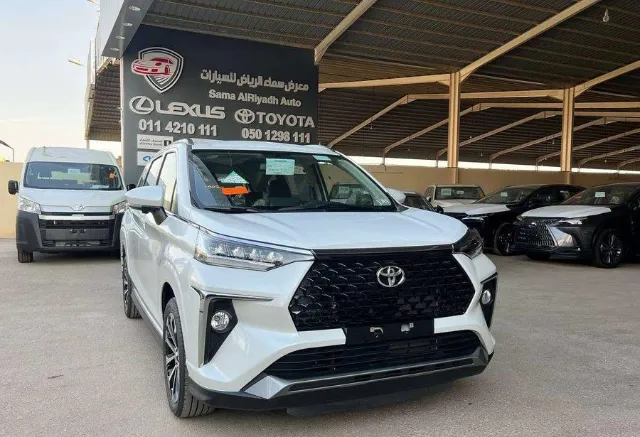 تويوتا فيلوز 2024 للبيع في الرياض