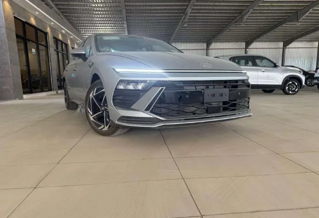 هيونداي · سوناتا 2026 للبيع في الرياض — ممشى 4 كم