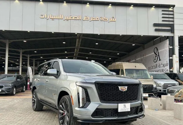 كاديلاك · اسكاليد 2025 للبيع في الرياض — ممشى 12,000 كم