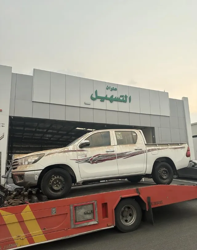 تويوتا هايلكس 2024 للبيع في محايل عسير