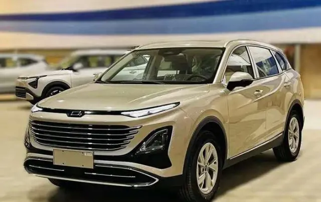 بستون · تي 90 2026 للبيع في الرياض — ممشى 0 كم
