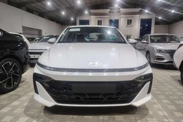 هيونداي اكسنت 2025 للبيع في جدة