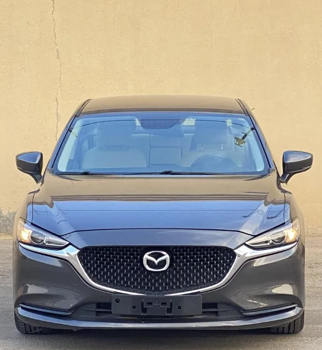 مازدا 6 STANDARD 2022 للبيع في الرياض — ممشى 61,000 كم
