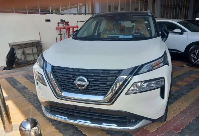 نيسان · اكس تريل 2026 للبيع في جدة — ممشى 15 كم