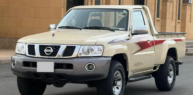 تويوتا · لاندكروزر 70 2021 للبيع في أبها — ممشى 64,000 كم