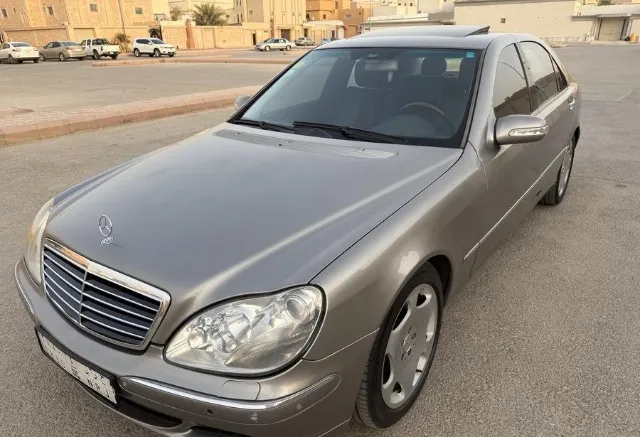 مرسيدس بنز · اس كلاس 2003 للبيع في الرياض — ممشى 400,000 كم