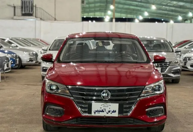 ام جي 5 STANDARD 2022 للبيع في جدة — ممشى 226,000 كم