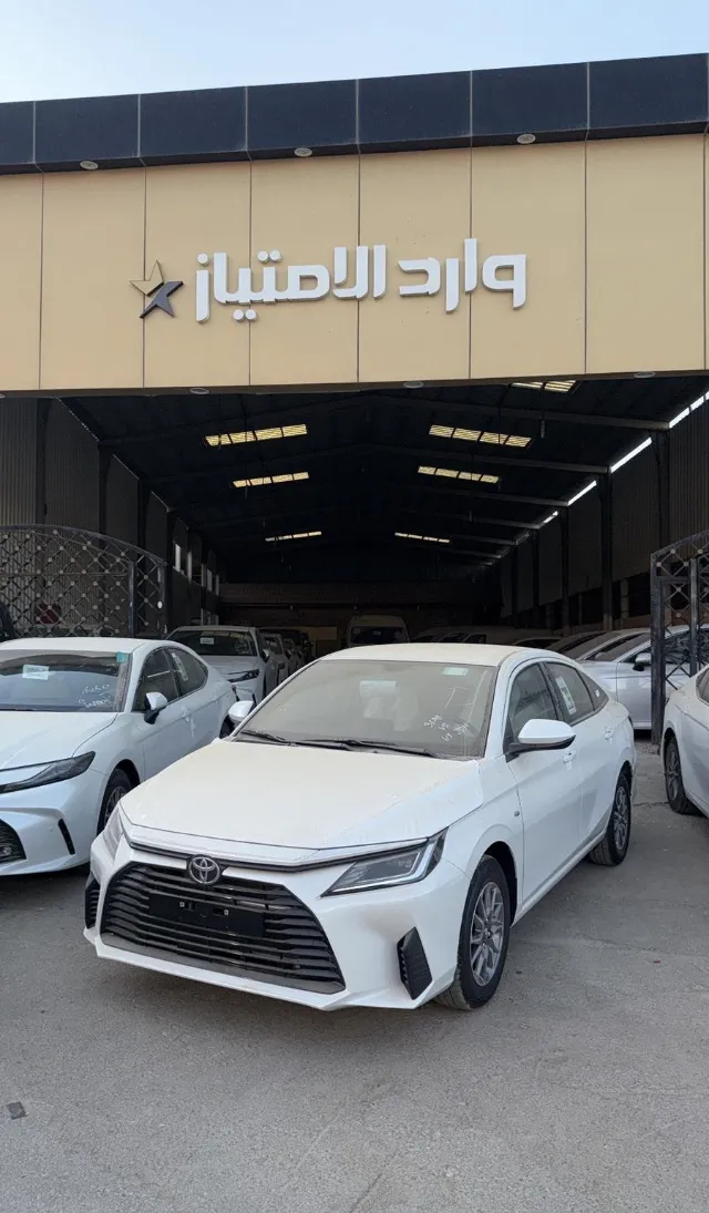 تويوتا · يارس STANDARD 2026 للبيع في بريدة — ممشى 22 كم