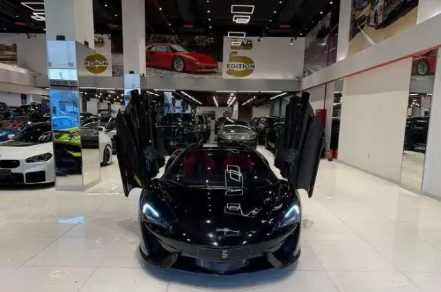 ماكلارين 570 إس 2018 للبيع في الرياض — ممشى 31,000 كم