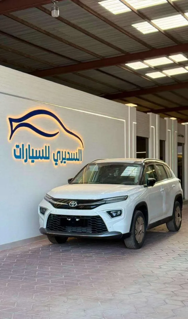 تويوتا · أوربان كروزر 2026 للتنازل في حائل — ممشى 1 كم