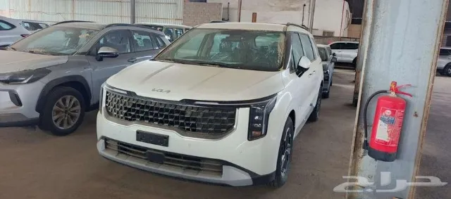 كيا · كرنفال STANDARD 2026 للبيع في جدة — ممشى 12 كم
