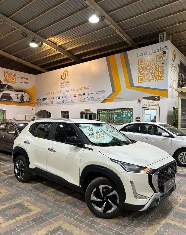 نيسان ماجنايت STANDARD 2025 للبيع في الرياض