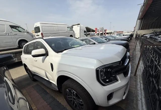فورد إيفرست 2025 للبيع في جدة