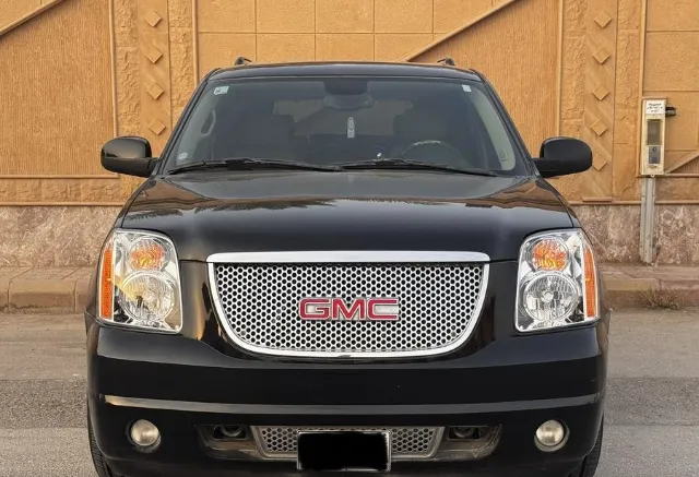 جمس · يوكن 2009 للبيع في الرياض — ممشى 336,000 كم