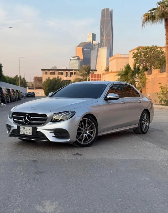 مرسيدس بنز · اي كلاس 2021 للبيع في الرياض — ممشى 42,000 كم
