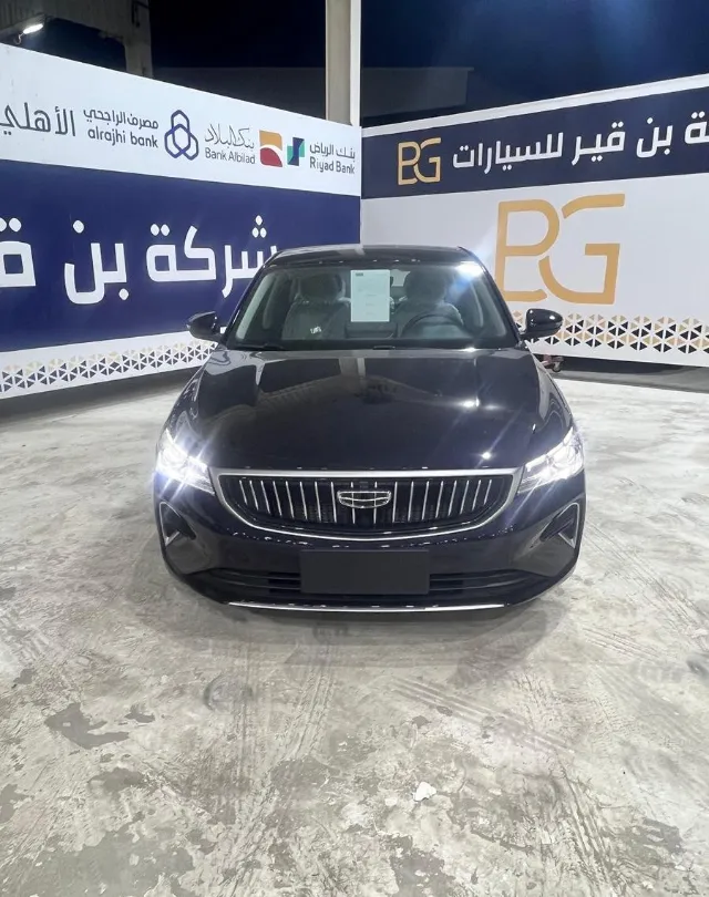 جيلي · امجراند STANDARD 2027 للبيع في الدمام — ممشى 16 كم