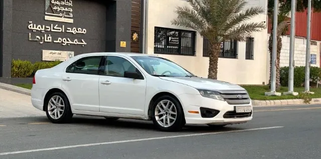 فورد · فيوجن 2011 للبيع في جدة — ممشى 350,000 كم