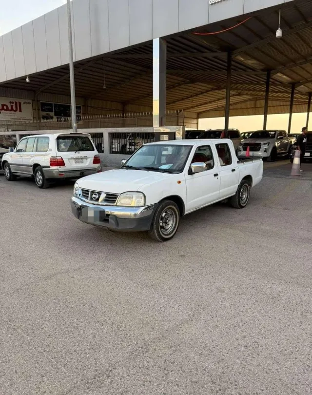 نيسان · ددسن 2009 للبيع في الرس — ممشى 438,000 كم