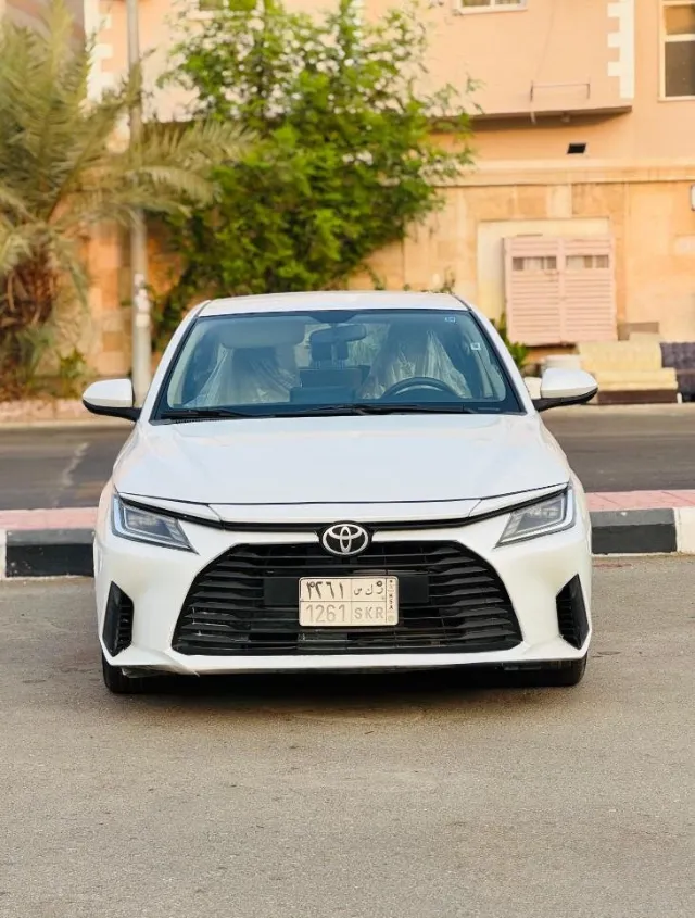 تويوتا · يارس 2024 للبيع في جدة — ممشى 82,000 كم