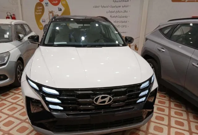 هيونداي · توسان 2025 للبيع في أبها — ممشى 3 كم