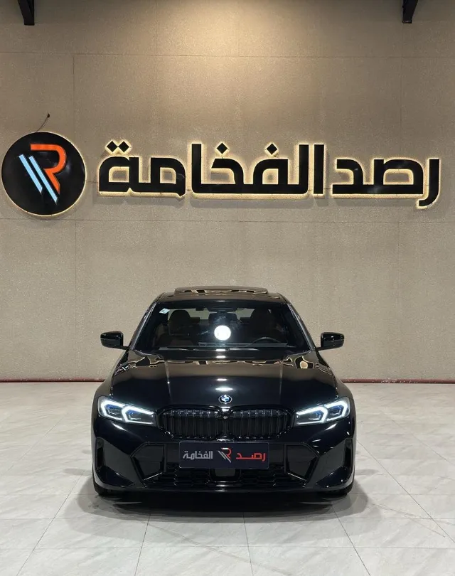 بي ام دبليو الفئة الثالثة 2026 للبيع في بريدة — ممشى 17,000 كم