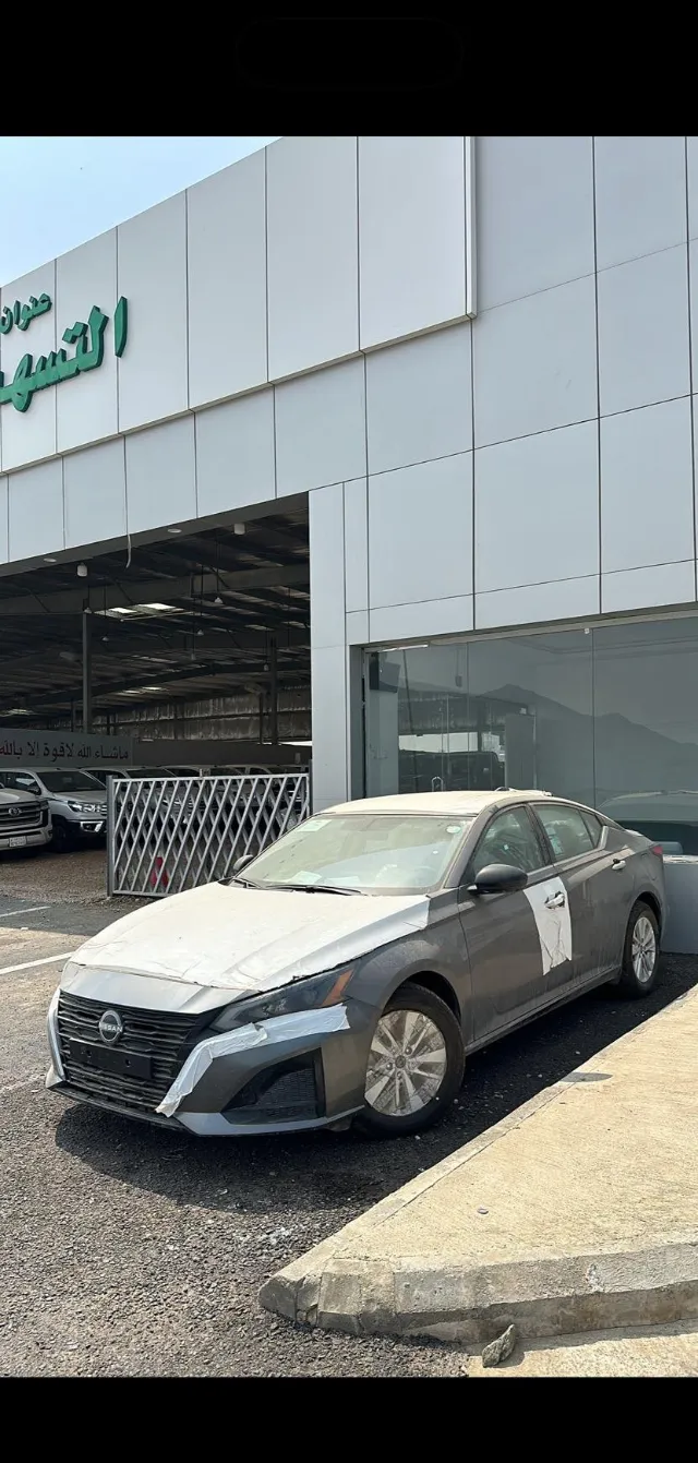 نيسان التيما STANDARD 2025 للبيع في محايل عسير