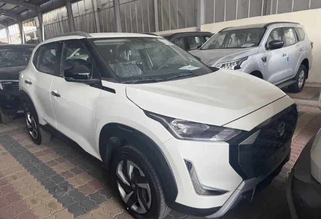 نيسان · ماجنايت STANDARD 2025 للبيع في جدة