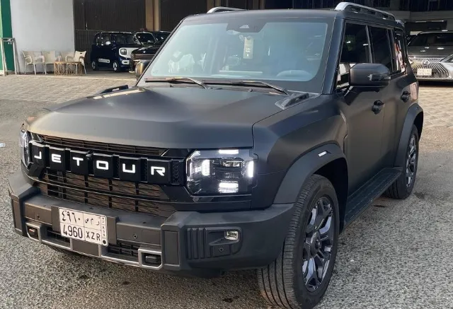 جيتور · تي 2 2025 للبيع في جدة — ممشى 13,000 كم