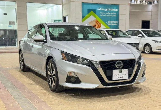 نيسان · التيما 2022 للبيع في الرياض — ممشى 85,000 كم