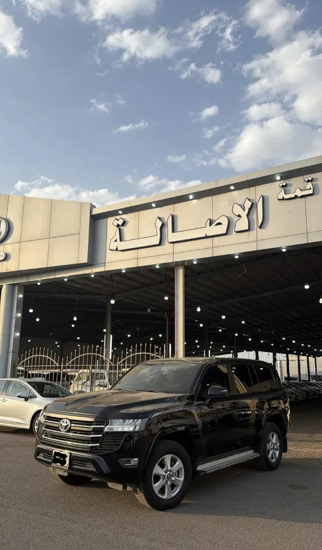 تويوتا لاندكروزر 2023 للبيع في المدينة المنورة — ممشى 112,000 كم