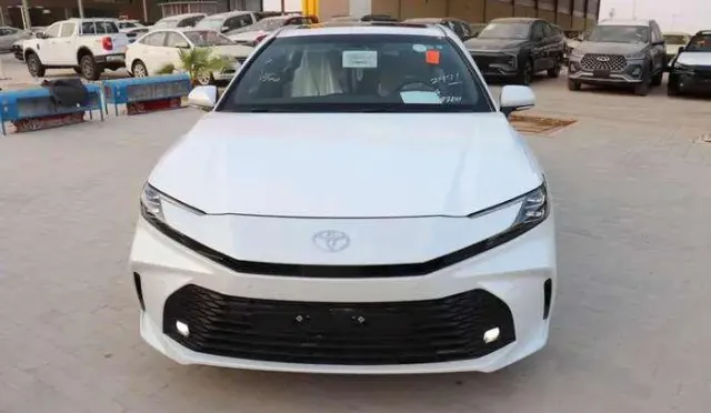 تويوتا · كامري 2026 للبيع في الرياض — ممشى 17 كم