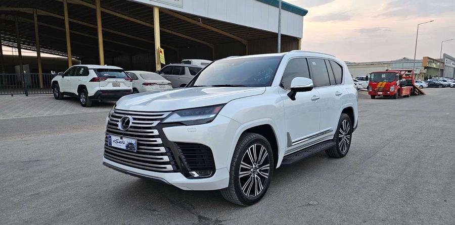 لكزس LX600 BB 2024 سعودي فل كامل