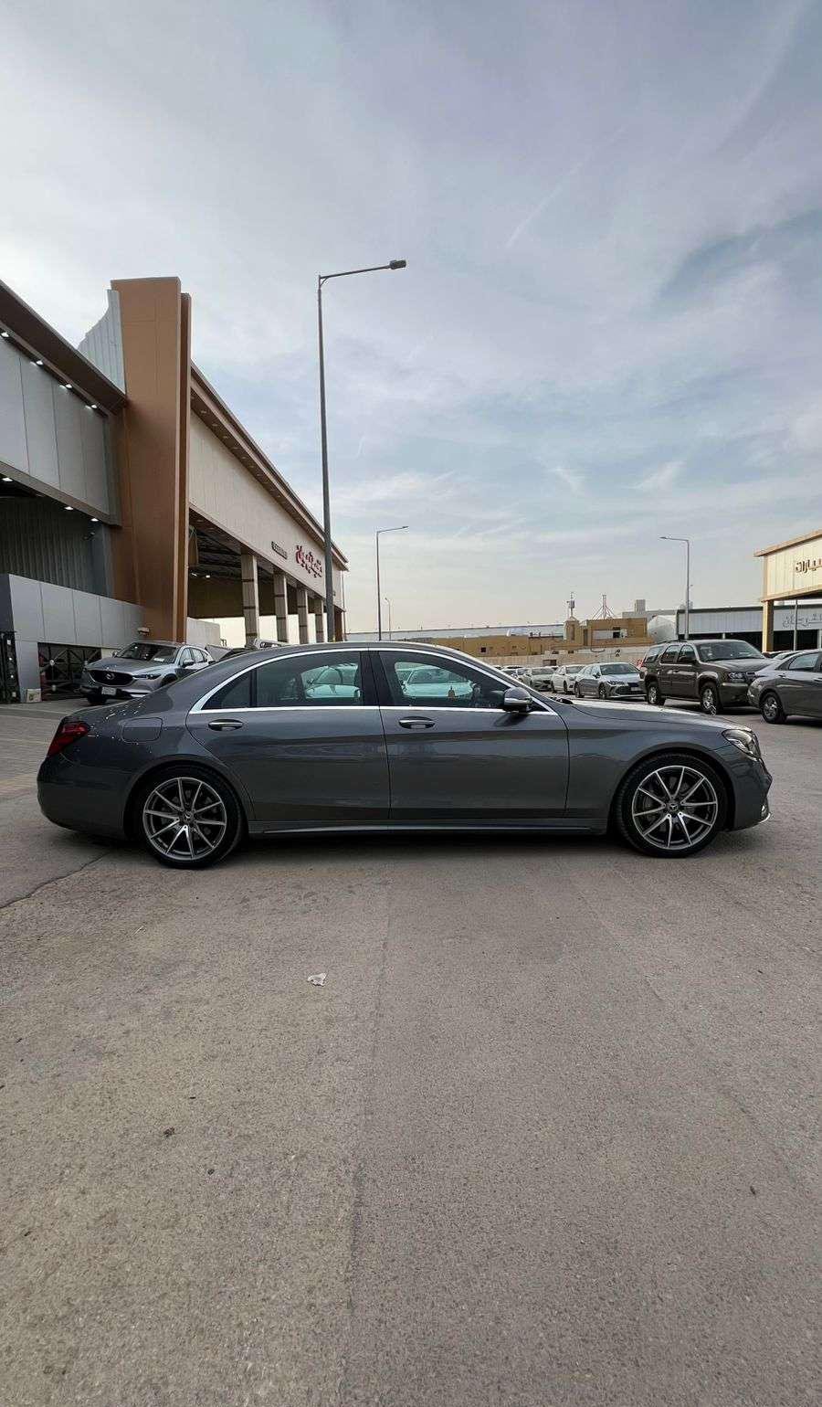 مرسيدس S450 موديل 2020 -معرض خلف للسيارات