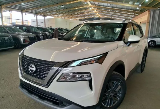 نيسان · اكس تريل STANDARD 2026 للبيع في الرياض