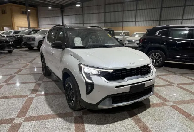 مرسيدس بنز · جي ال اس 2024 للبيع في الرياض