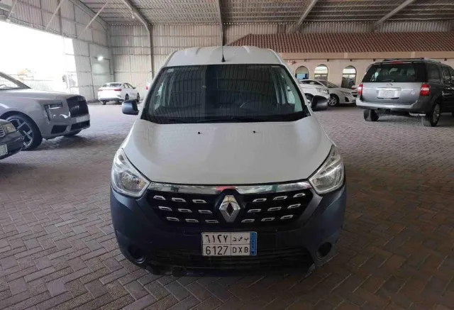 رينو دوكر 2022 للبيع في الدمام — ممشى 254,000 كم